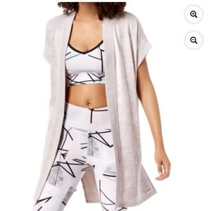 Calvin‎ Klein Performance Sweater Short Sleeve Small Beige